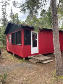 Bide-A-While - 2 Bedroom Cottage Forest & Lake PEI Cottages - Image 4