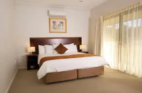 Talga Estate, Lovedale - 1 Bedroom - Image 4