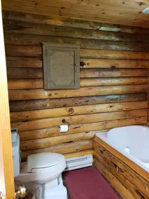 Hyr en timmerhus på en privat halvö vid Northwood Lake. Njut av paradiset! - Image 4