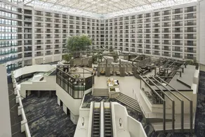 2 Connecting Suites at a 4⭐️ Hotel - Image 4