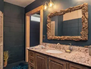 Luxury log cabin w/ access to Ford Lake! Sleep 14 - Image 3