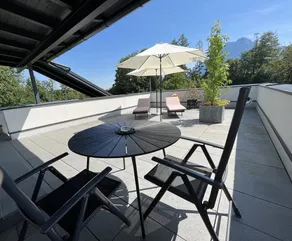 Apartamento con una gran terraza. - Image 5
