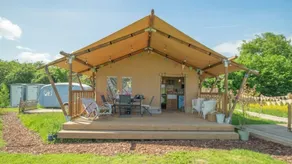 Luna & Hera - Luxury Vintage Glamping! - Image 2