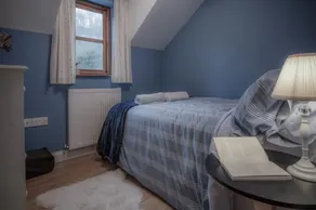 Llais Afon - 3 Bedroom Holiday Home - Fishguard - Image 4