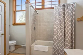 Lakehouse Condo 2B - Gorgeous condo close to town with Beachfront area on Rangeley Lake! - Image 5