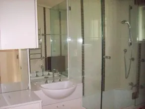Tombarra 5C Apartment - Image 2