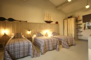 Great charming holiday home on 6 ha in Isle sur la Sorgue. - Image 4