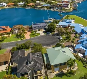 Peninsula Court 6 - LJHooker Yamba - Image 5