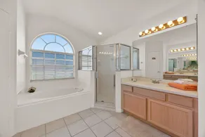 South sunny Pool | 6'6\" King | 500Mb WiFi | Disney-25m | Peaceful |Premier 9.8★ - Image 2