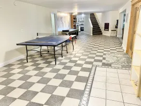 LAKE HOME! HOT TUB, GYM, FREEgolf cart, 2 kitchens - Image 3