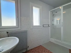 Wohnung mit Balkon am Hafen von Granville - Image 2