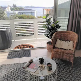 Oceanfront Retreat l Little Blowhole- Shutters by the Sea - Image 4