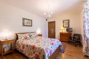 Beautiful totally restored holiday house with private pool - Image 5