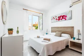 Villa Lantana by Villa Plus - Image 5