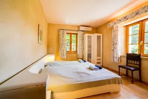 Villa Des Arbres - Cinque Camere da Letto Villa, Ospiti Massimo 10 - Image 5