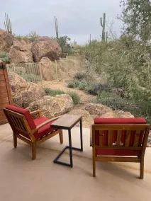 10 Minute Walk to Downtown Cave Creek Restaurants, Night Life and Shops - Image 2
