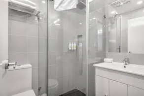 Buckingham Apartments - Image 3