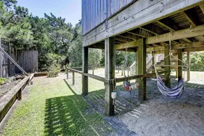 Sandy Pause - Image 2