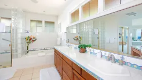 Hale Kilokilo: Perfect Family Oceanfront Getaway in Poipu - Image 2