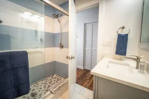Modern Farmhouse Retreat – Heated Pool & Close to Beaches! - Image 4
