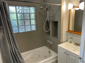 Olympic Hills six bed haven with hot tub and grill - Image 2