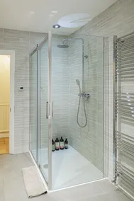 Charming 3BD Cotswolds Family Retreat - Image 3