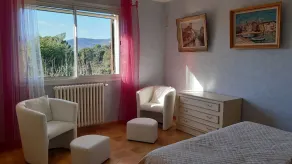 Beautiful Provencal Stone Villa with Large Pool and Pool House - Image 5