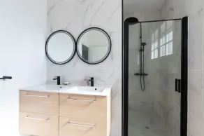 Grande Maison AU Calme Avec Très Grand Jardin - Image 3