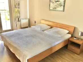 Smukt roligt sommerhus med tre lejligheder og pool - Image 5