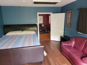 Luxury 3 bed room on the water 10 min away from Mohegan sun and Foxwoods Casino - Image 4