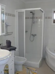 villa privée exclusive et paisible avec piscine et fantastique 180 ° Meerbick - Image 4
