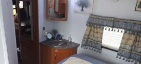 Blueberry Dreamer - Comfy Clean Sweet Retreat WiFi - Image 5