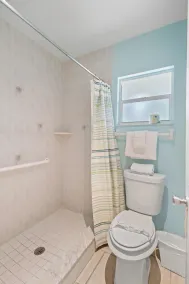 Castle Beach # 22: 2 BR / 2 BA Resort sur Longboat Key par RVA, 6 couchages - Image 4