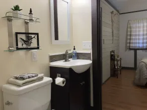 Lily Cottage - a  cozy accomodation moments from the beautiful Ashokan reservoir - Image 2