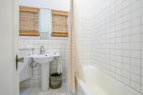 Oceanfront Dog Friendly Home with Waterfront Porch, Gas Grill, Hot Tub & Fire Pit - Image 3