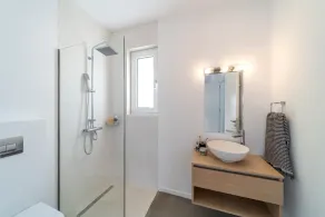 Nora Villa - Image 2