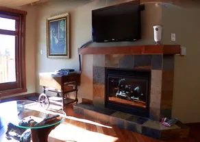 Au coeur du centre-ville de CANMORE. Beau 2BR / 2BA. Unité 311 - Image 3