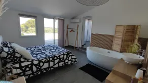 Very pleasant house, relaxing setting, breathtaking view of the Mont Ventoux - Image 5