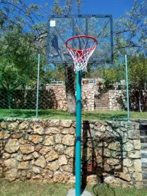Traditional, family friendly country villa with private pool - Image 2