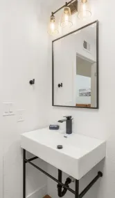 Remodeled! Close to ASU campus and Sloan Park! 1 King 2 Queens - Image 5