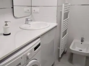 Neue und zentrale Wohnung - Image 3