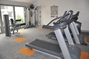 300 Glenwood Circle 1 bd Condo - Charm, Quiet, Spacious with Pool, Gym, Balcony - Image 2