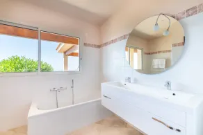 Wunderschöne Villa beheiztes Schwimmbad Jacuzzi Panoramablick auf das Meer 3 km vom Strand entfernt - Image 2