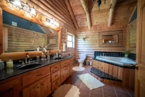 Lake Living at its finest! - Image 2
