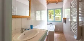 Private villa with swimming pool and jacuzzi overlooking the Gulf of Valinco - Image 3