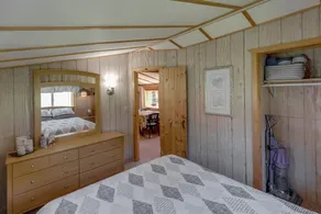 Cabin on Farm Island Lake in Aitkin - Image 4