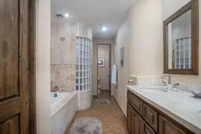 BD 604 BEAUTIFUL VIEWS, BEUTIFUL RESORT 2BD UNIT À BELLA SIRENA - Image 4