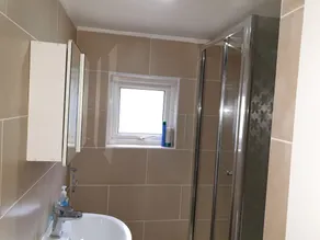 Apartment in london 2 minute walk to metro, near Stratford \n\n - Image 2