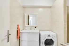 ⭐️MAGNIFIQUE T4 GARE SAINT CHARLES⭐️<br>VIEUX PORT/2 BALCONS CLIMATISÉ - Image 2