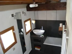 luksuriøs, charmerende fritliggende gite, swimmingpool og jacuzzi i dejlig landsby - Image 3